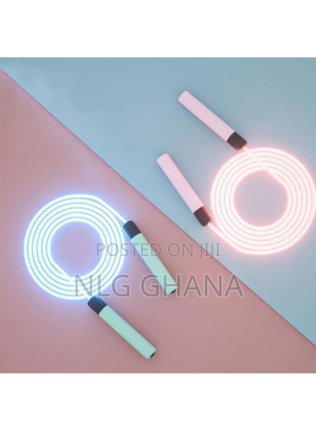 2.8M Comfortable Handles LED Luminous Transparent Jump Skipp · Photo 2