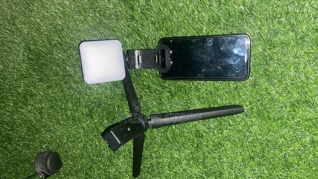 Portable Tripod With photo 2