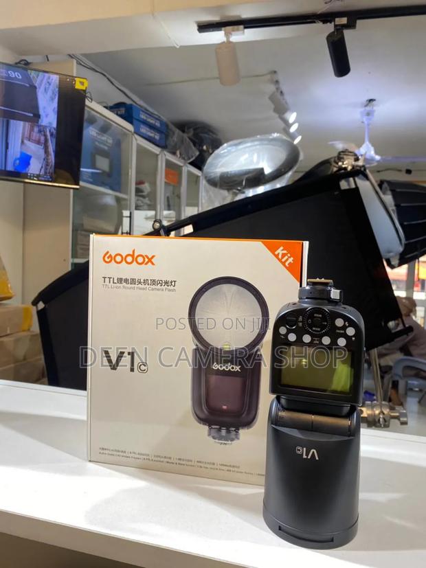 Godox V1 Speedlite · Photo 2