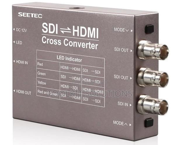 SDI ⇌ HDMI Cross Converter · Photo 1