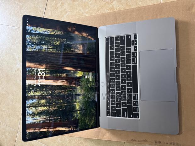 Laptop Apple MacBook Pro 2019 32GB Intel Core I9 SSD 1T photo 3