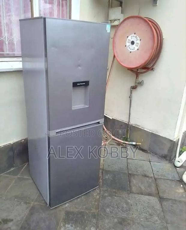 Fridge Repairs Specialist · Photo 2