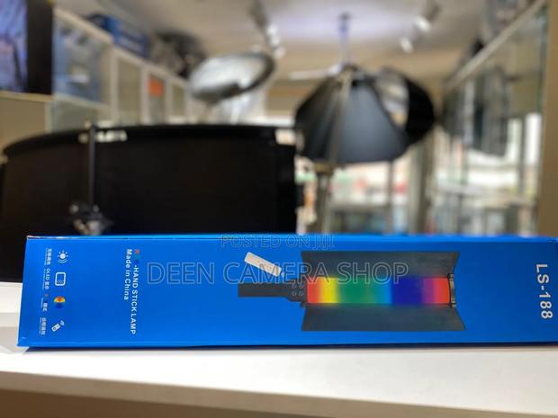 RGB Hand Stick Lamp · Photo 3