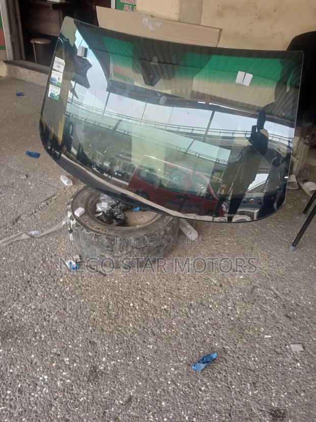 Vw Teramont Front Windscreen Camera And Sensor