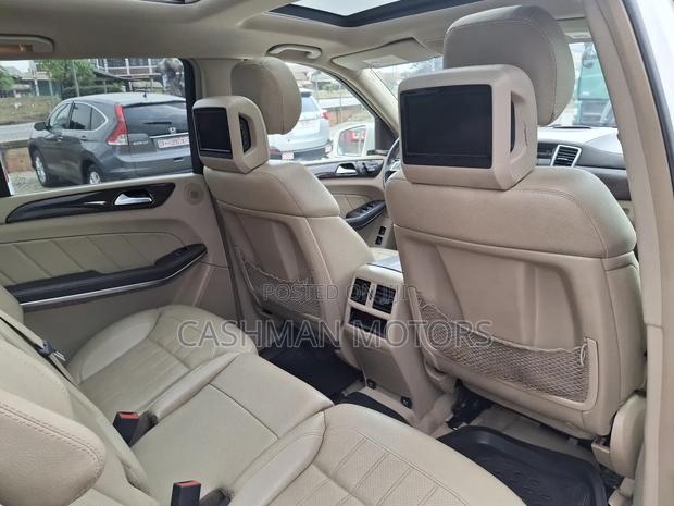 Mercedes-Benz GL-Class GL450 4MATIC 4dr SUV AWD (4.7L 8cyl Turbo 7A)