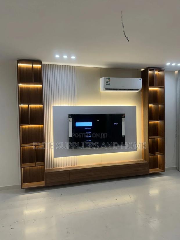 Modern Tv Unit · Photo 2