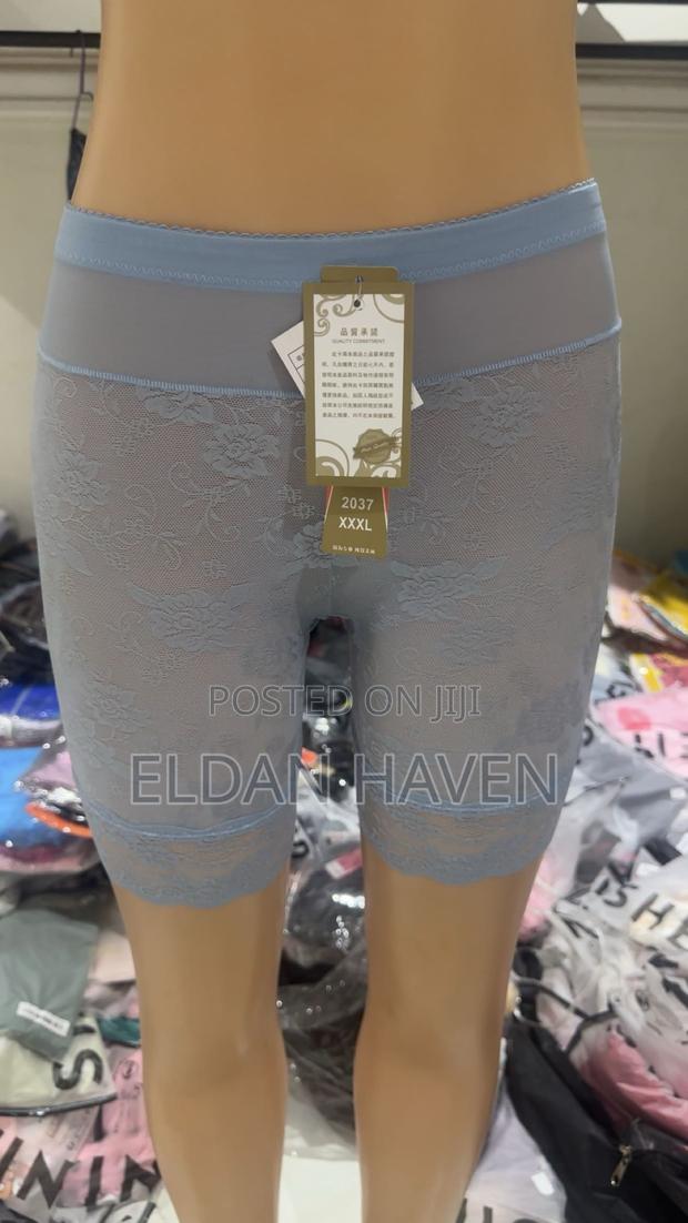 Ladies Underwear · Photo 4