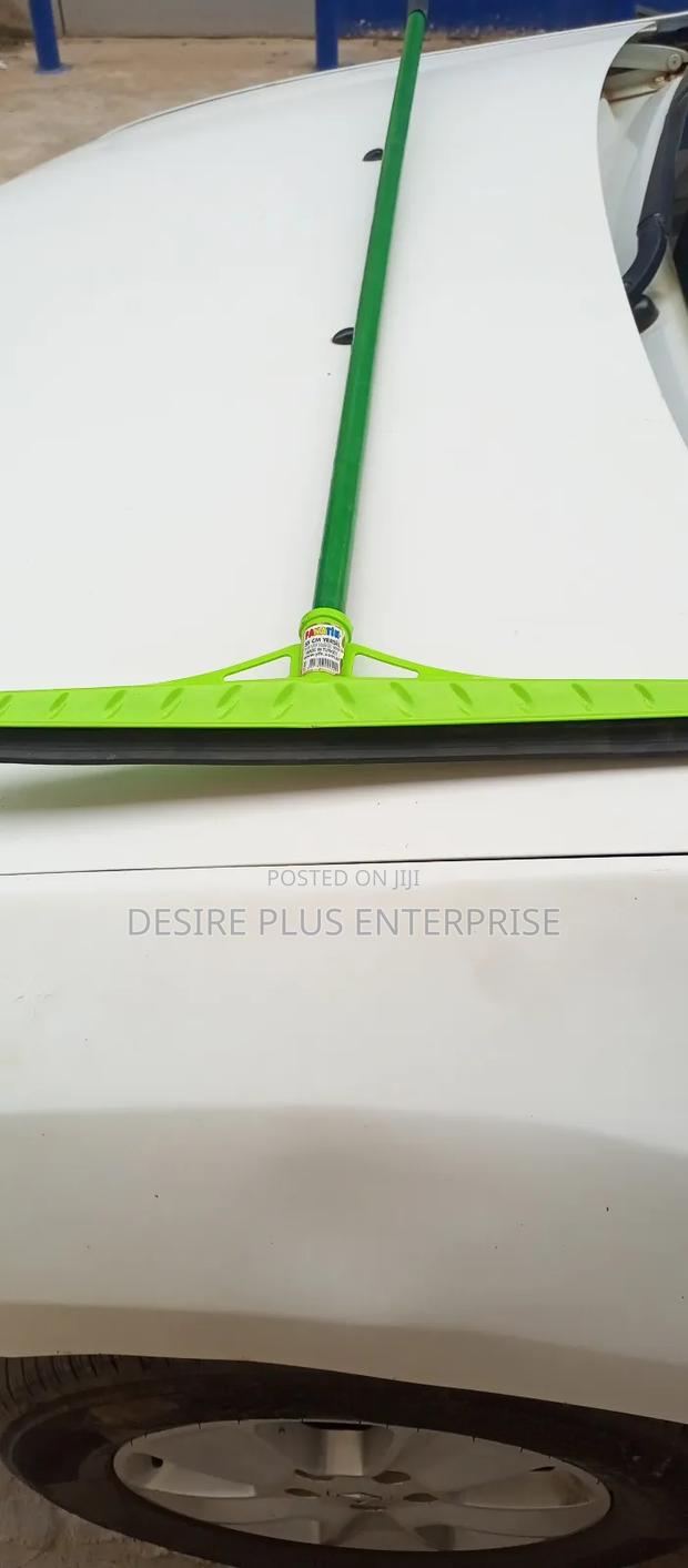 Floor Squeegee Floor Wipes photo 2