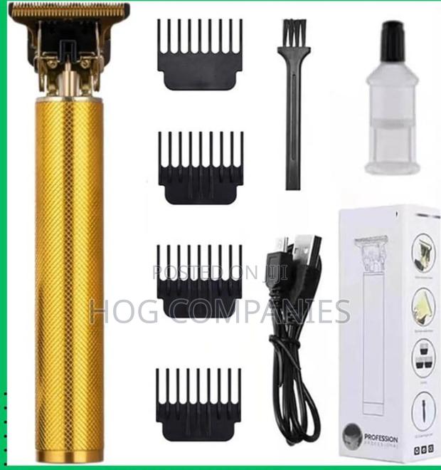 Hair Trimmer With Oil - Fast Delivery · Photo 2