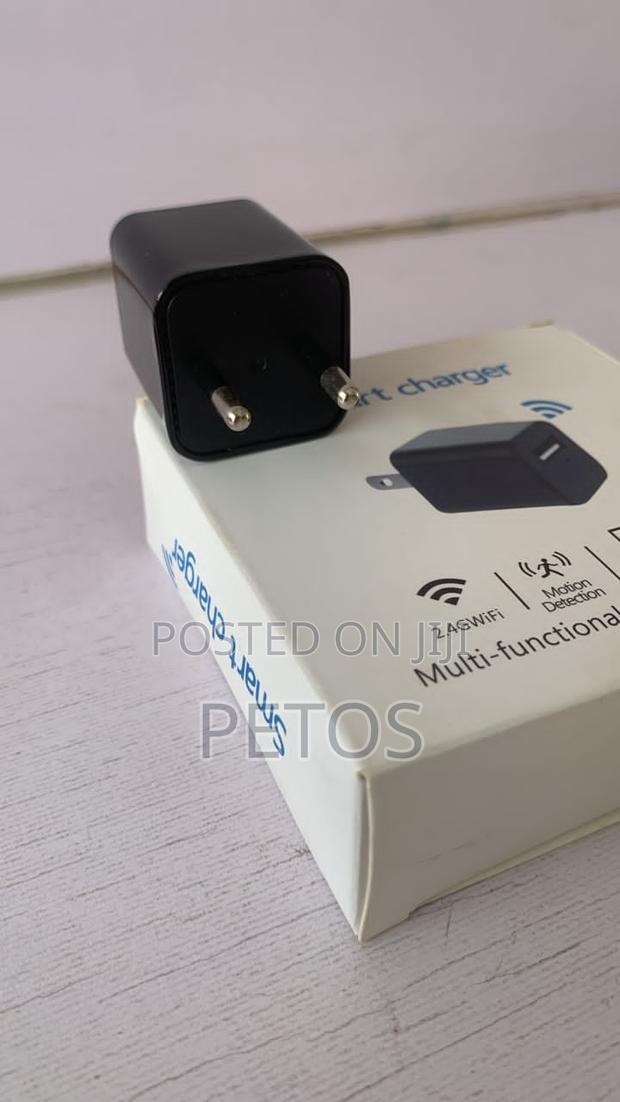 Smart Charger Spy Wi-Fi Camera photo 5