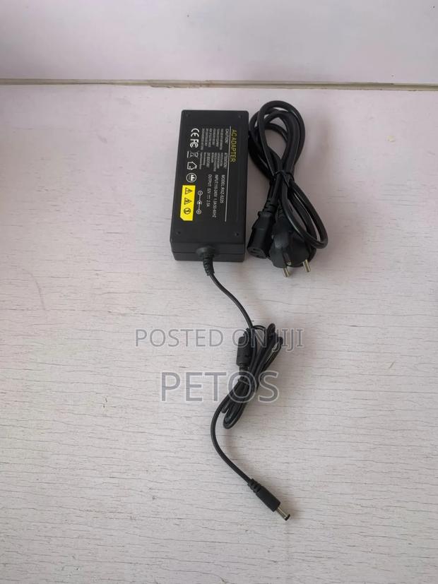 52v 2.5A Adapter