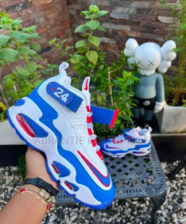 Nike Air Max Griffey 24 Blue/White · Photo 3