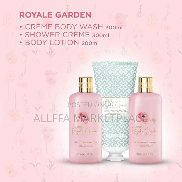Royale Garden Rose, Poppy Vanilla Body Retreat Gift Set · Photo 4