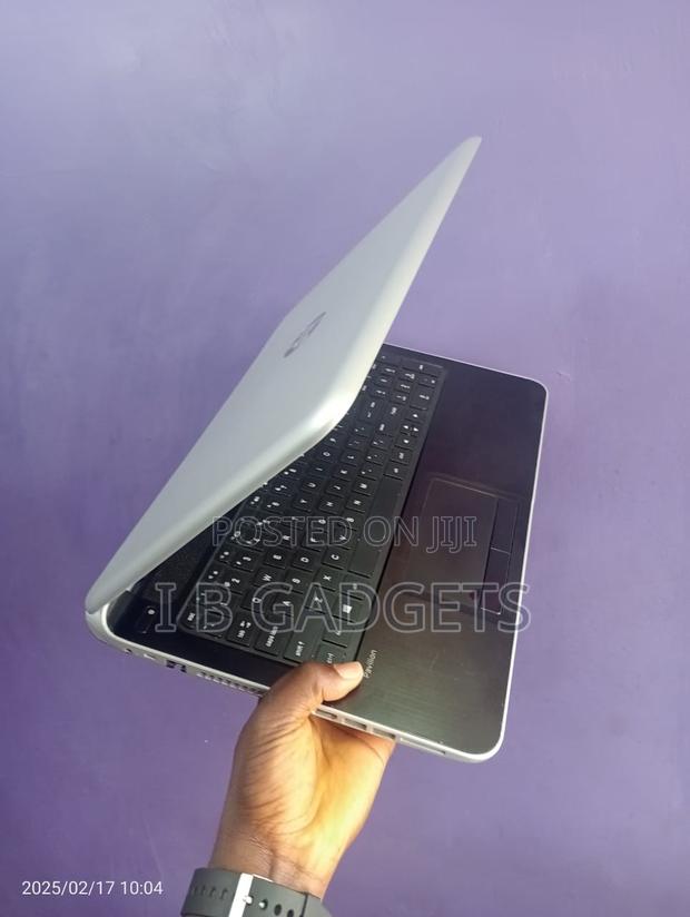 Laptop HP 15 8GB AMD A8 SSD 128GB