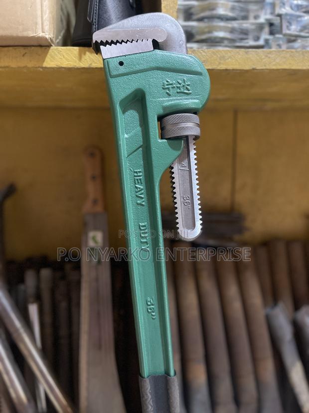 36” Pipe Wrench · Photo 4