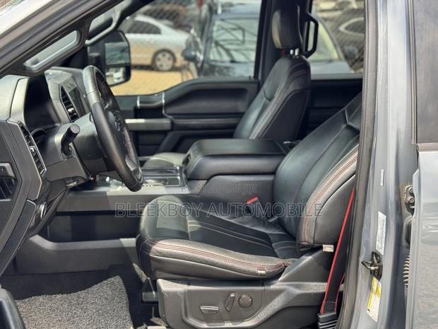 Ford F-150 2019 Gray photo 12