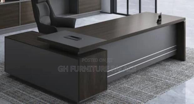Executive Office Computer Desk · Photo 2