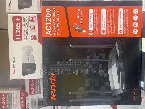 Ac1200 Dual Band Gigabit Wifi Extender photo 3
