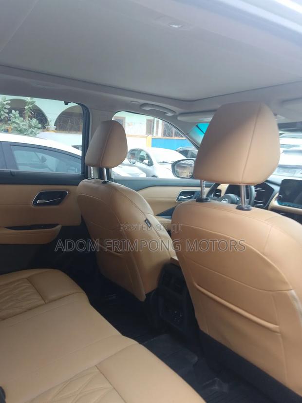 Nissan Rogue 2023 photo 4