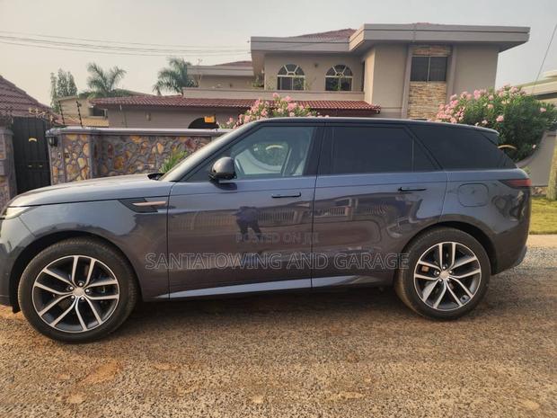 Land Rover Range Rover Sport 2023 Gray