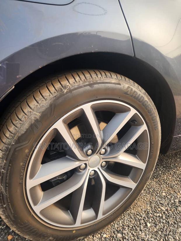 Land Rover Range Rover Sport 2023 Gray