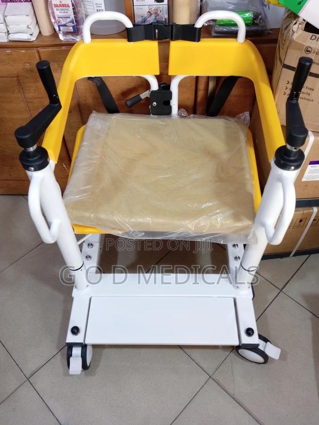 Patient Transferer Seat · Photo 2