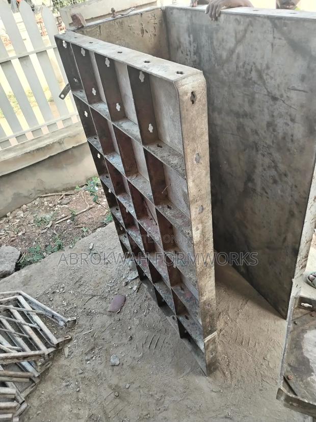 Retaining Wall Formwork /Formworks/ photo 5