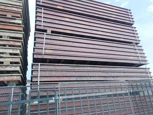 Retaining Wall Formwork /Formworks/ photo 15