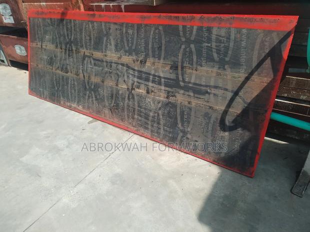 Retaining Wall Formwork /Formworks/ photo 16