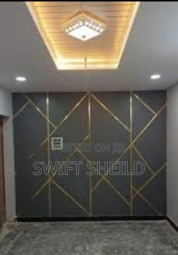 2cm X 50m Gold Tape for Wall Decor photo 2