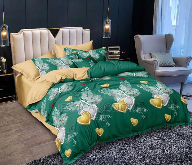 Soft and Comfortable 8pcs Duvet Set