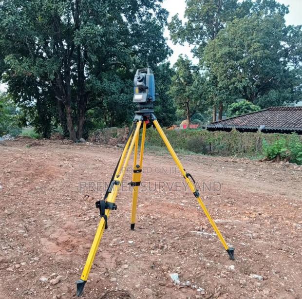 Land Survey Services · Photo 3