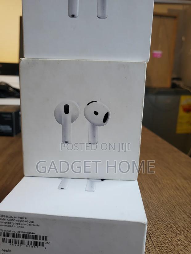 Apple Airpods 4 photo 4