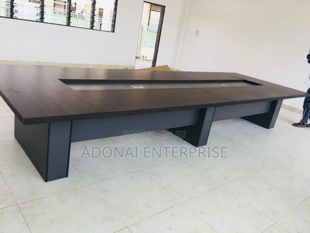 Conference Table 480cm*160cm
Qvhr34 · Photo 1