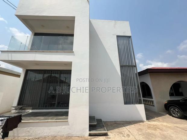Furnished 2bdrm Apartment in Ab Richie Properties, East Legon for rent · Photo 1