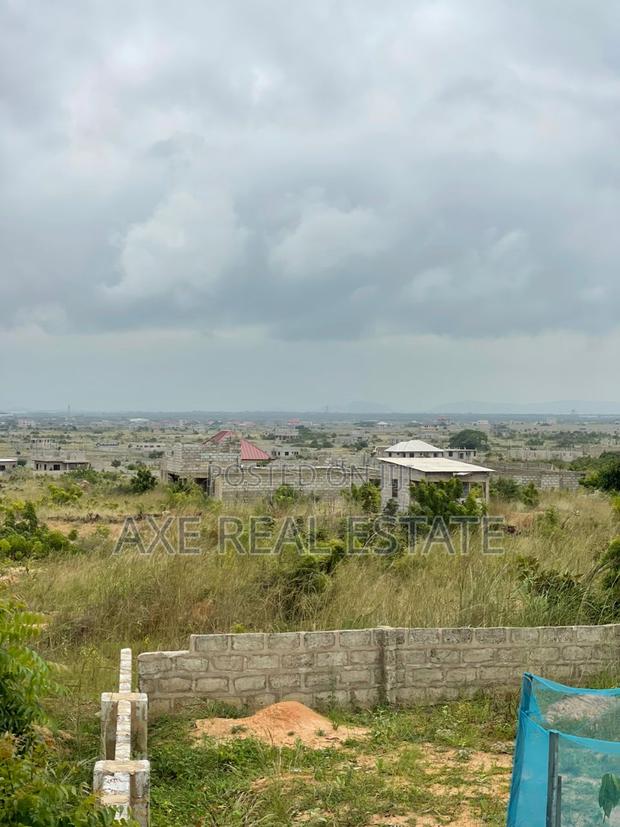 -Own a Full Plot in Our Exclusive Residence. · Photo 4