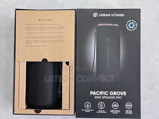 Urban Vitamin Pacific Grove RCS Rplastic 30w Speaker Black photo 2