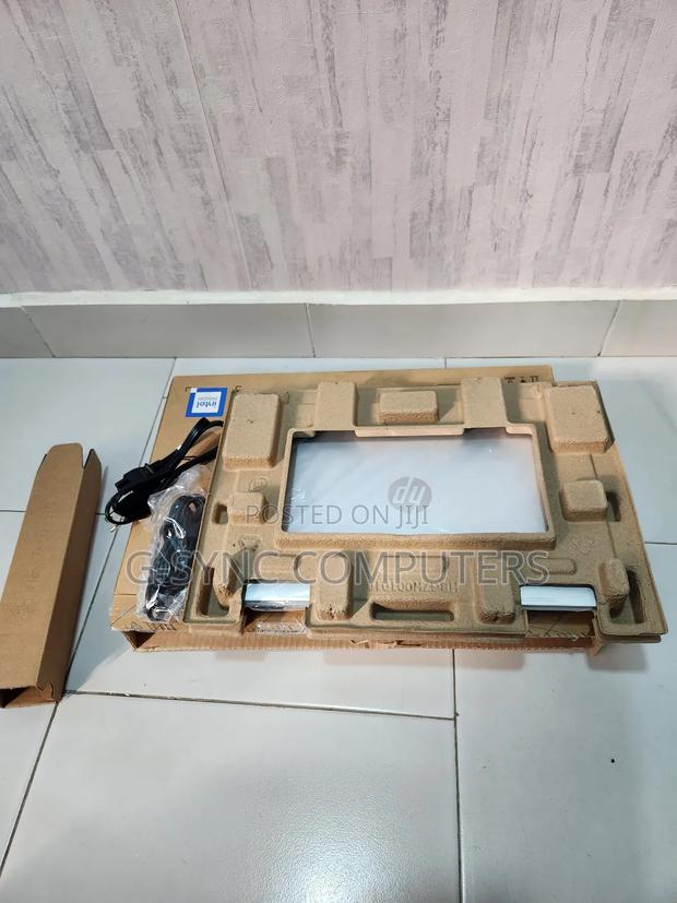 New Laptop HP Pavilion 15-cs3063cl 16GB Intel Core i7 SSD 512GB photo 4