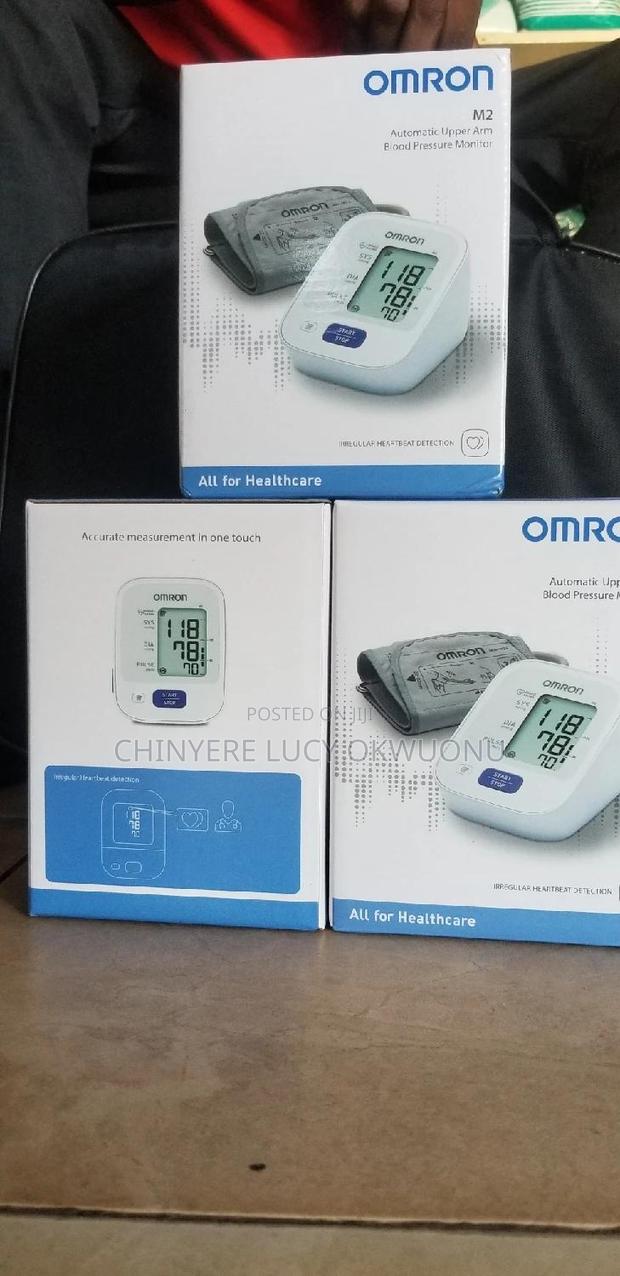 Automatic Blood Pressure Monitor (M2) · Photo 4