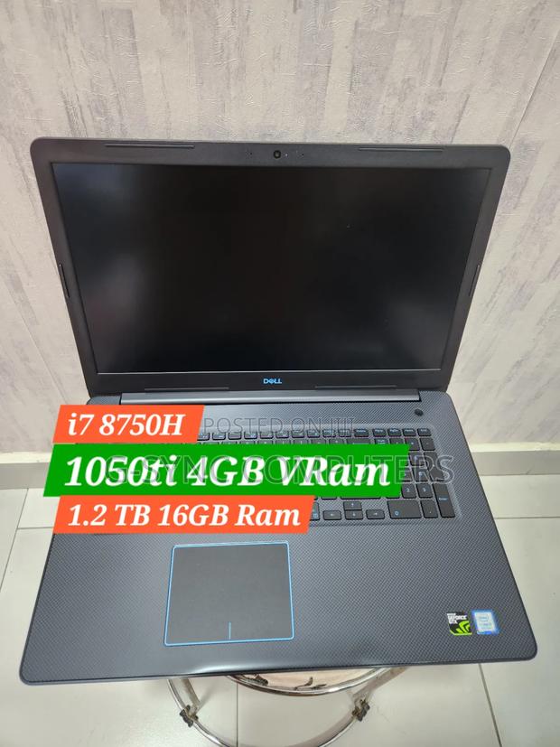 Laptop Dell G3 17 3579 16GB Intel Core I7 HDD+SSD 1T