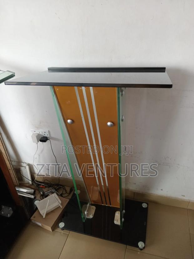 Preaching Pulpit · Photo 1