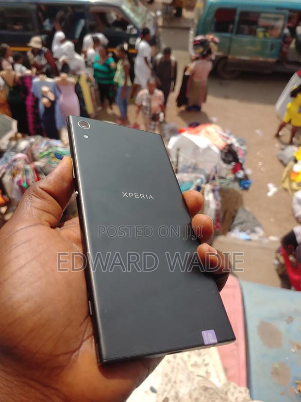Sony Xperia XA Ultra 16 GB Black photo 2
