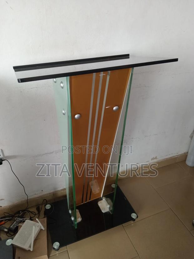 Staging Pulpit · Photo 2