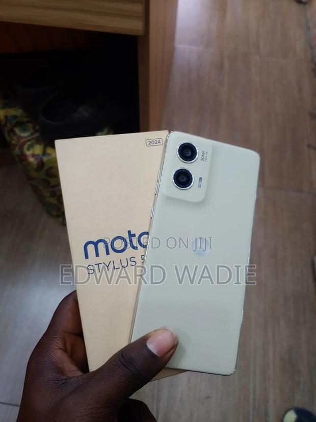 New Motorola Moto G Stylus 5G (2024) 256 GB Gold photo 8