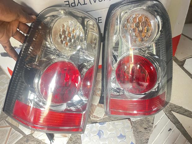 Ford Escape/ Mariner 06 Taillight