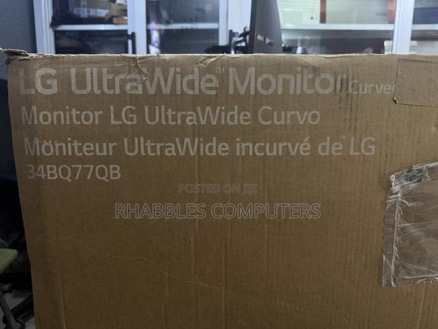 Lg 34” Ultrawide Curved Gaming Monitor photo 4