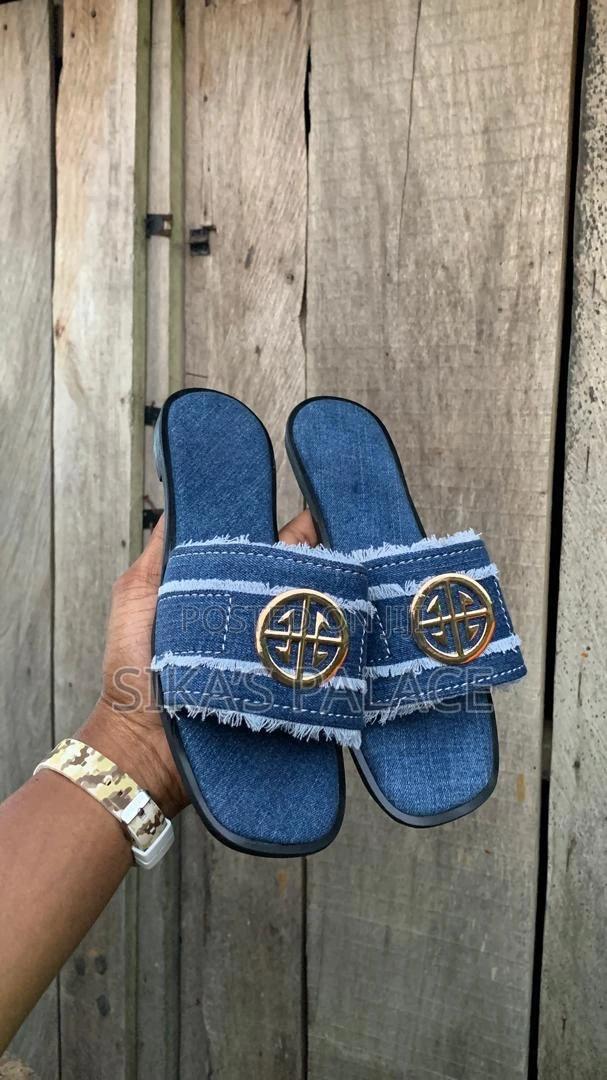Ladies Denim Slippers · Photo 2