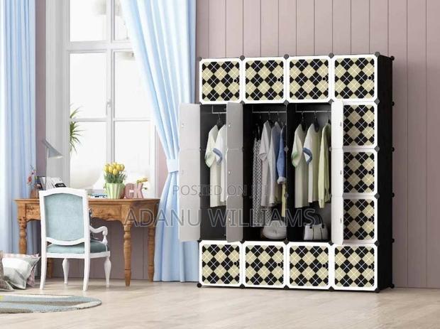 Tough Large Capacity Plastic Wardrobe16 Cubes + Shoe Rack · Photo 4