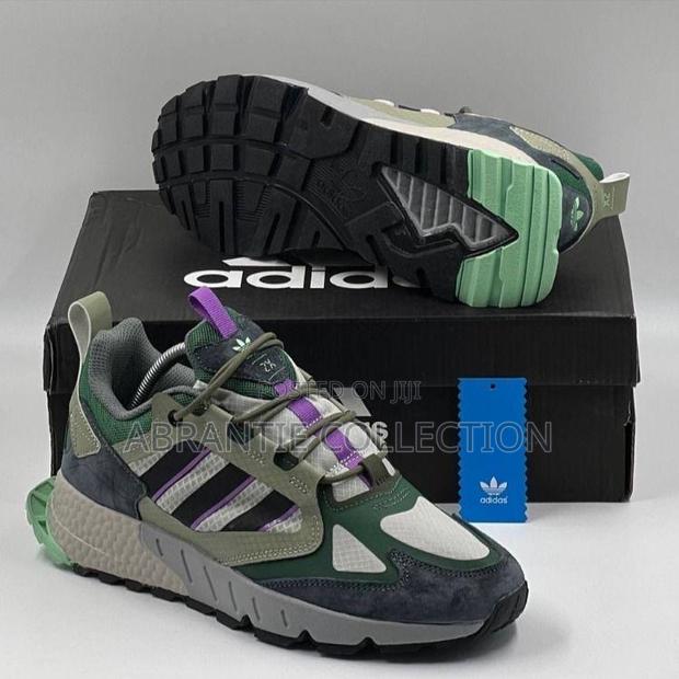 Adidas Zx Boost Unisex Sneakers · Photo 3