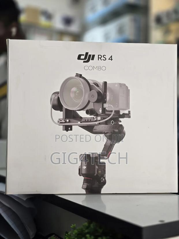 Dji Rs 4 Gimbal Stabilizer Combo · Photo 3
